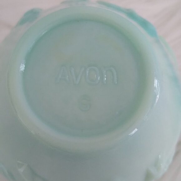 Vintage Avon Victoriana Bath Oil Pitcher - Picture 2 of 13